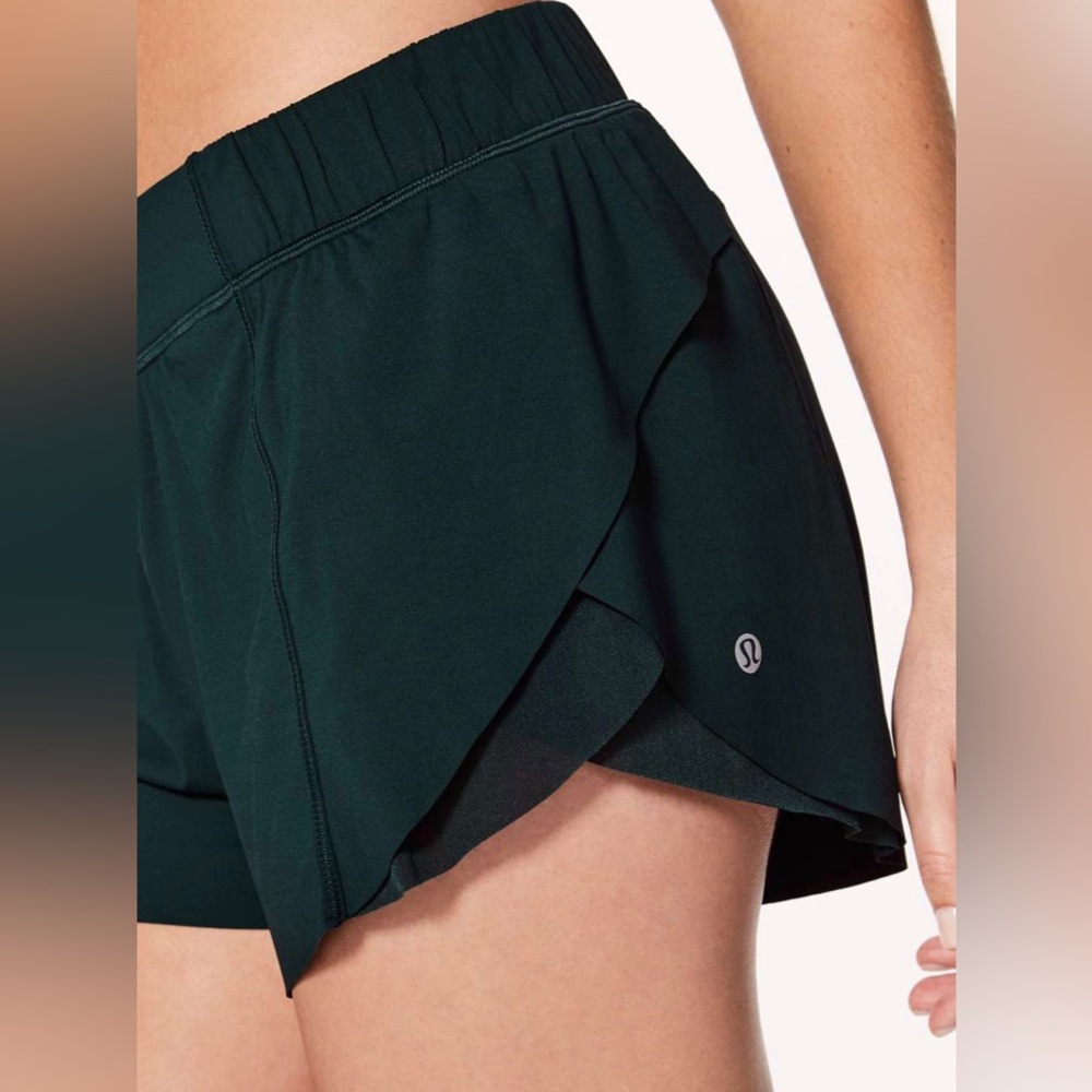 Lululemon Home Stretch Short (3")
Submarine Sz 8